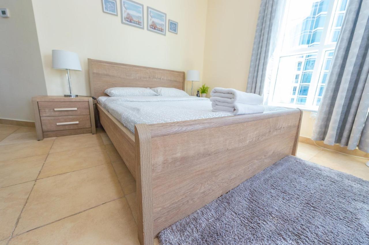 Luxury Escapes - Modern Budget Studio With Balcony In Jlt! 두바이 외부 사진