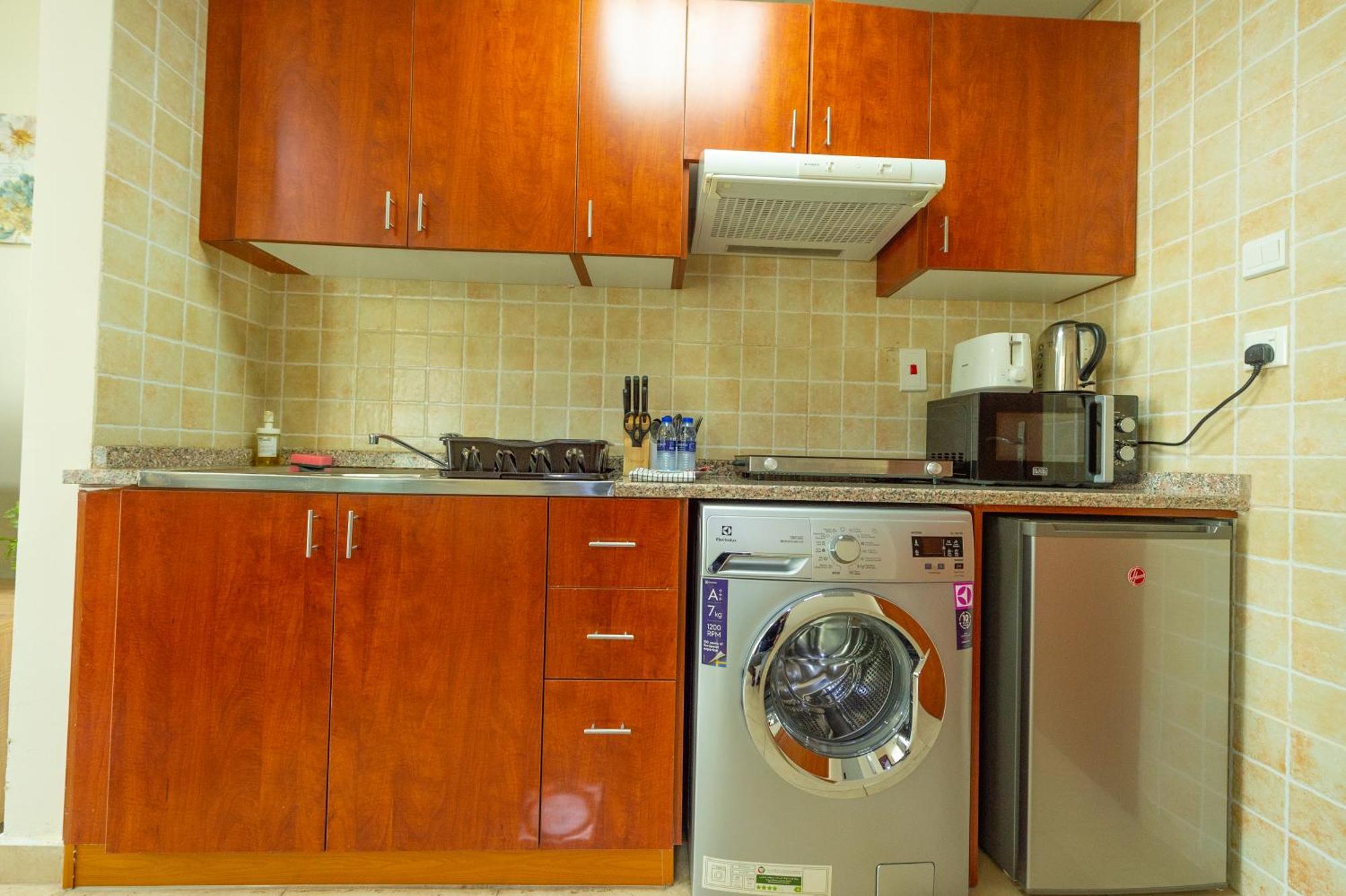 Luxury Escapes - Modern Budget Studio With Balcony In Jlt! 두바이 외부 사진